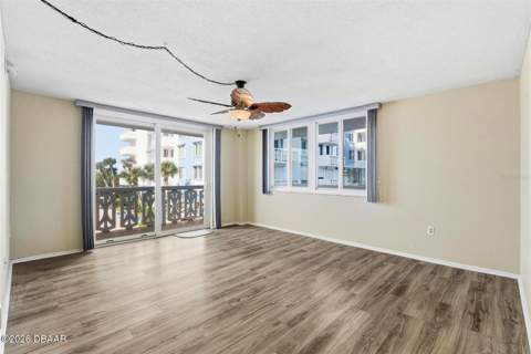 925 N Halifax Avenue #103, Daytona Beach FL - photo 17 of 54