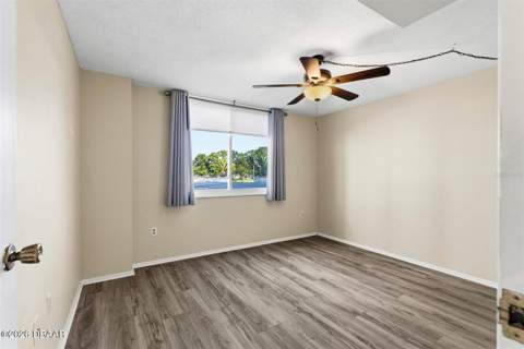 925 N Halifax Avenue #103, Daytona Beach FL - photo 15 of 54