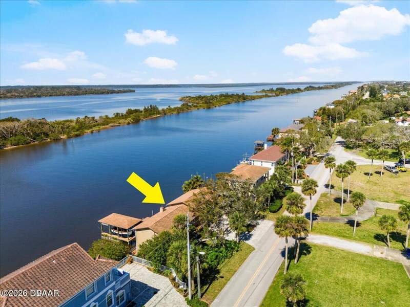 4 bedroom Single Family Residence at 2306 John Anderson Drive, Not In Subdivision, Ormond Beach — photo 5