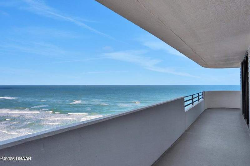 3 bedroom Condominium at 1420 N Atlantic Avenue #901, Horizons Condo, Daytona Beach — photo 2