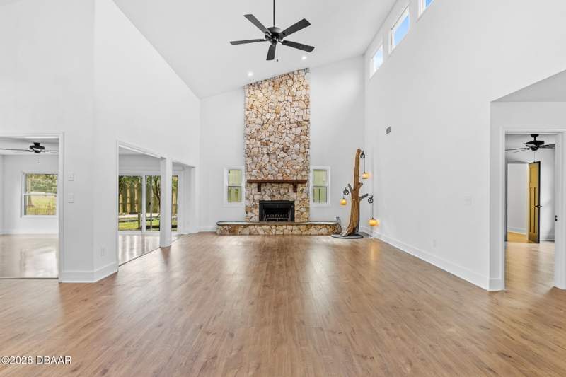3 bedroom Single Family Residence at 136 Sea Duck Circle, Pelican Bay, Daytona Beach — photo 4