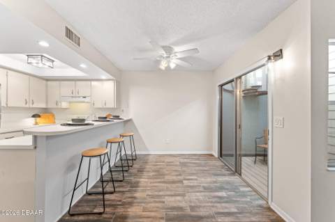 101 N Pine Street #2, New Smyrna Beach FL - photo 9 of 38