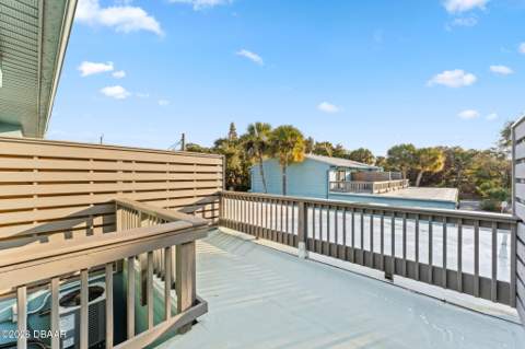101 N Pine Street #2, New Smyrna Beach FL - photo 18 of 38
