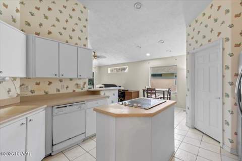 29 Sherrington Drive, Ormond Beach FL - photo 8 of 34