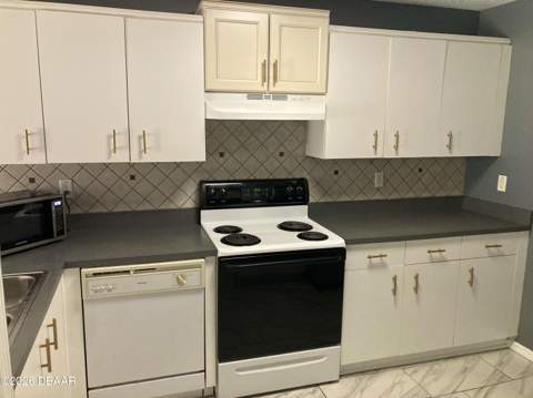 1704 Long Branch Place, Port Orange FL - photo 17 of 64