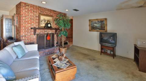 5 Friendly Circle, Ormond Beach FL - photo 6 of 31