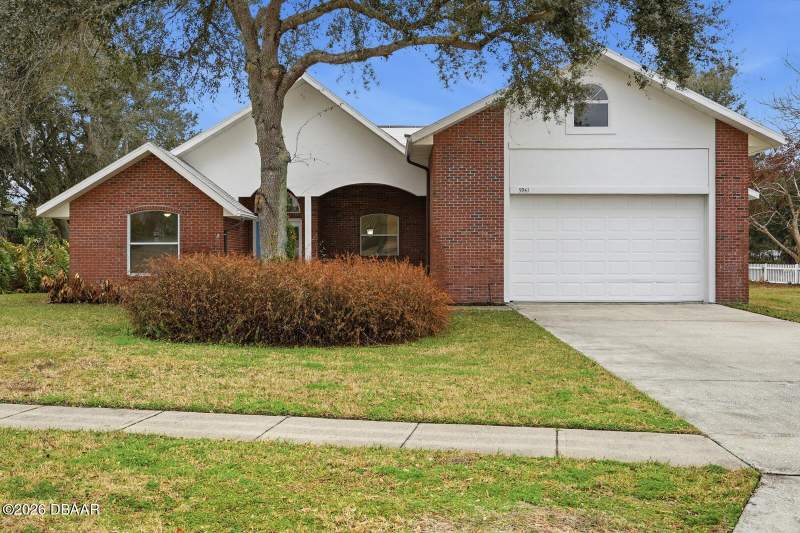 3 bedroom Single Family Residence at 5941 Marville Circle, Skylake, Port Orange — photo 2