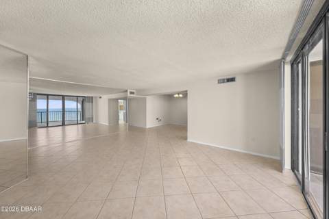 3003 S Atlantic Avenue #6B4, Daytona Beach Shores FL - photo 8 of 39