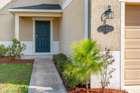 313 Bayberry Lakes Boulevard, Daytona Beach FL - photo 6 of 52