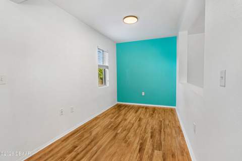 313 Bayberry Lakes Boulevard, Daytona Beach FL - photo 8 of 52