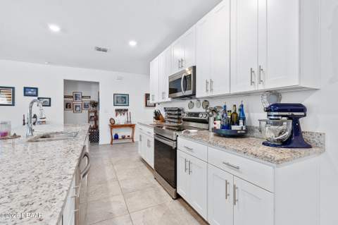35 Fawn Haven Trail, Ormond Beach FL - photo 10 of 52