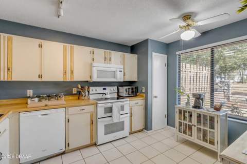 49 Crooked Pine Road, Port Orange FL - photo 18 of 42