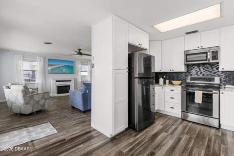 2709 S Atlantic Avenue, Daytona Beach Shores FL - photo 19 of 48