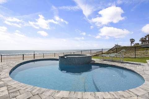 2709 S Atlantic Avenue, Daytona Beach Shores FL - photo 8 of 48