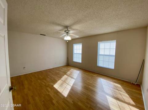 101 Braeburn Circle, Daytona Beach FL - photo 7 of 17