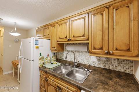 1600 Big Tree Road #U7, Daytona Beach FL - photo 11 of 30