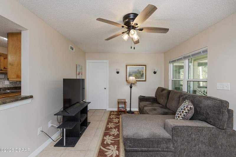 2 bedroom Condominium at 1600 Big Tree Road #U7, Condo At Georgetown Lake, A Condo, Daytona Beach — photo 5