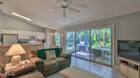 35 Carriage Creek Way, Ormond Beach FL - photo 24 of 37