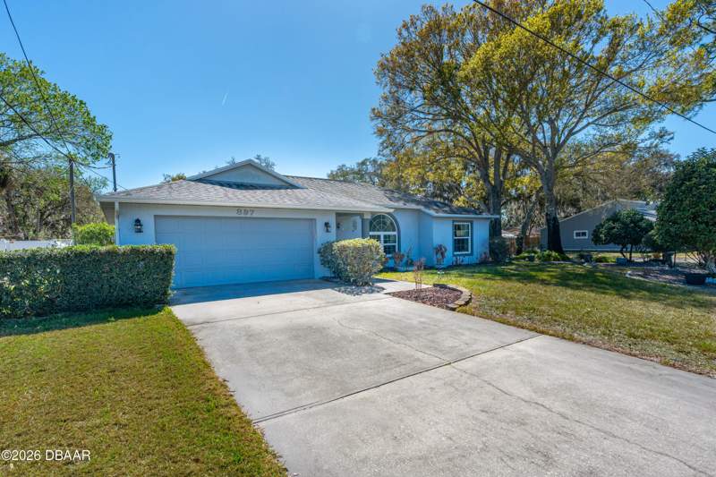 3 bedroom Single Family Residence at 897 Alabama Avenue, Holly Hill, Holly Hill — photo 3