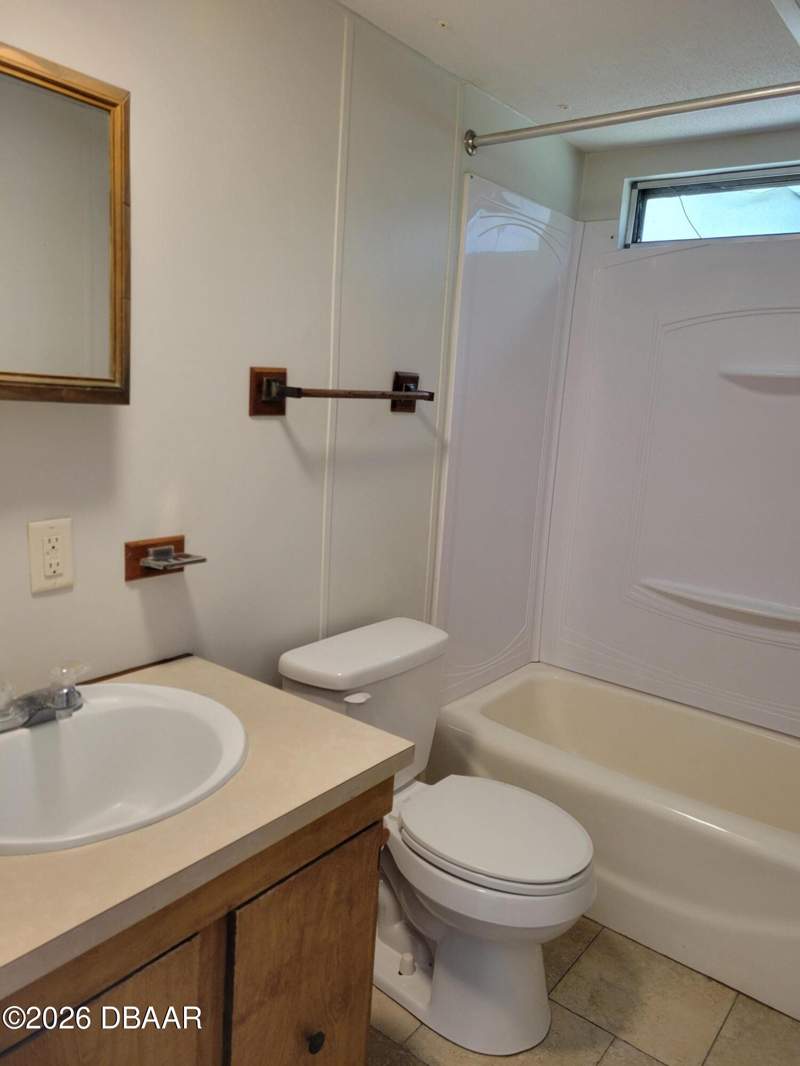 2 bedroom Manufactured Home at 324 N Janice Lane, Ormond Beach, Ormond Beach — photo 4