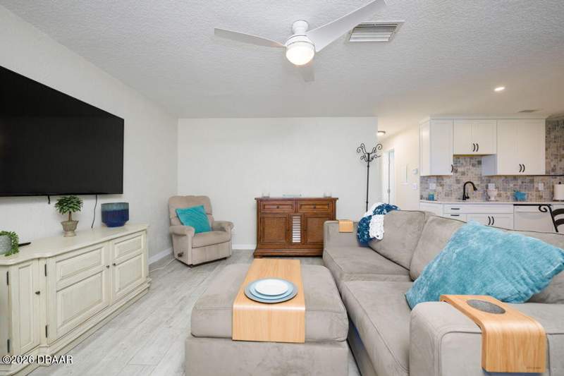 2 bedroom Condominium at 2250 Ocean Shore Boulevard #2030, Ormond Oceanside, A Condo, Ormond Beach — photo 4