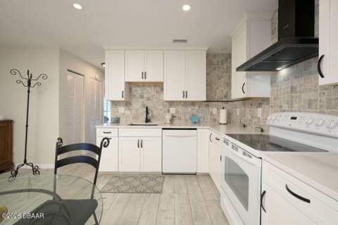 2250 Ocean Shore Boulevard #2030, Ormond Beach FL - photo 8 of 25