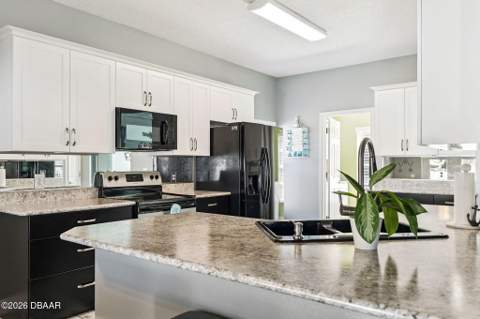 1483 Surrey Park Drive, Port Orange FL - photo 17 of 44
