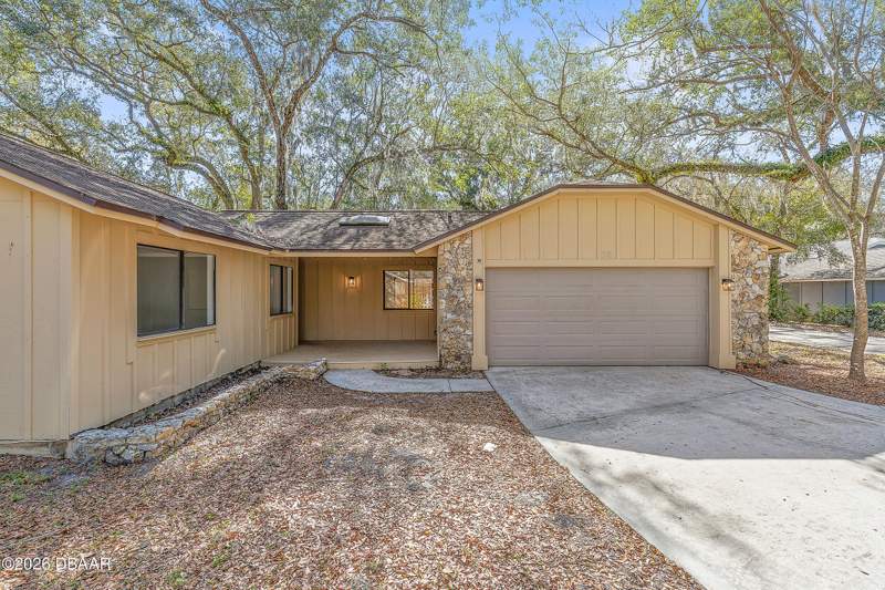 3 bedroom Single Family Residence at 38 Snaresbrook Court, Tymber Creek, Ormond Beach — photo 4