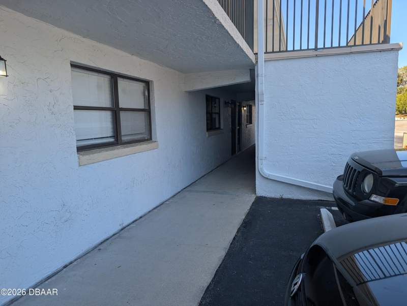 1 bedroom Condominium at 1504 Virginia Avenue #108, Daytona Beach Golf, Daytona Beach — photo 4