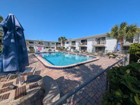 1504 Virginia Avenue #108, Daytona Beach FL - photo 6 of 49