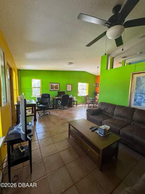 1065 S Massachusetts Avenue, DeLand FL - photo 24 of 41