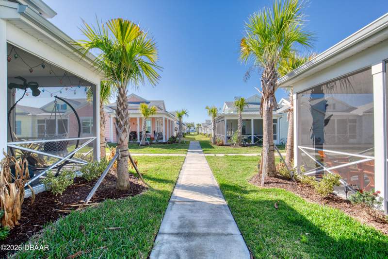 2 bedroom Single Family Residence at 373 Hang Loose Way, Latitude, Daytona Beach — photo 4