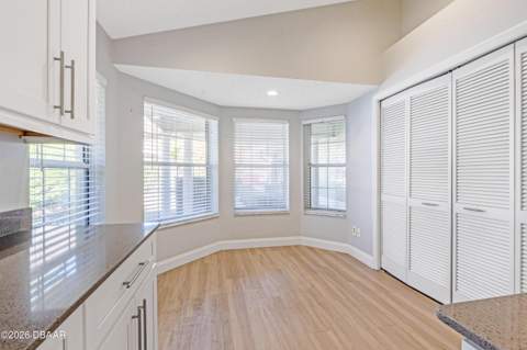 255 Braeburn Circle, Daytona Beach FL - photo 12 of 33