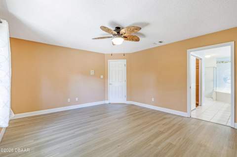 255 Braeburn Circle, Daytona Beach FL - photo 17 of 33