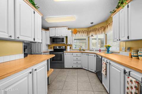 217 Schooner Avenue, Edgewater FL - photo 12 of 66