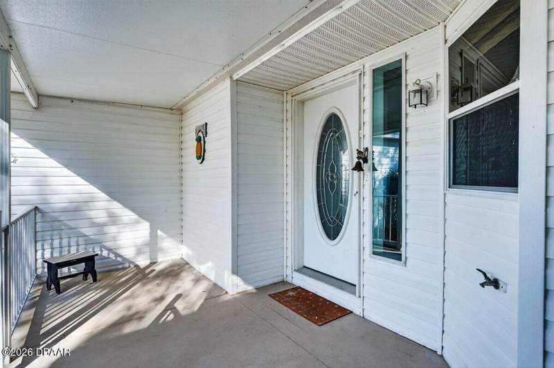3 bedroom Manufactured Home at 332 Marsh Landing Loop, Oak Hill, Oak Hill — photo 3