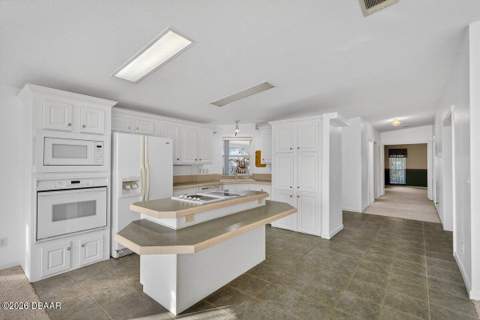 332 Marsh Landing Loop, Oak Hill FL - photo 6 of 43