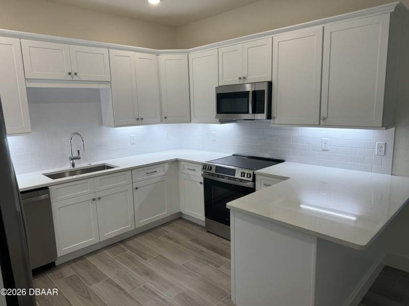 4 bedroom Townhouse at 3057 Isles Way, Venetian Bay, New Smyrna Beach — photo 3