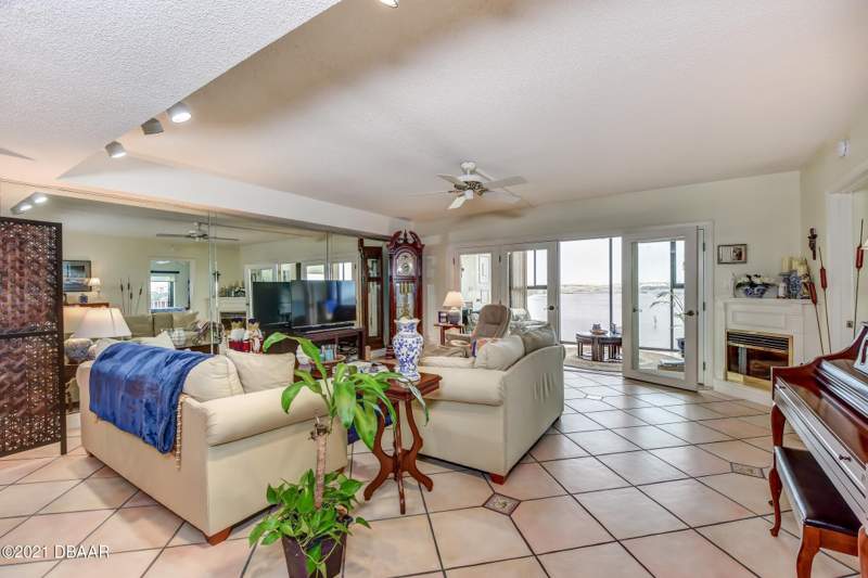 3 bedroom Condominium at 746 Marina Point Drive #7460, Marina Point Condo, Daytona Beach — photo 4