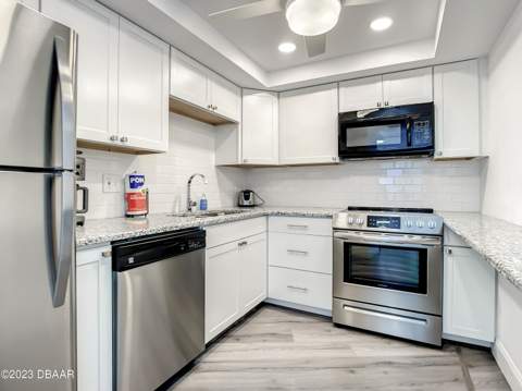 2625 S Atlantic Avenue #7SW, Daytona Beach Shores FL - photo 8 of 56