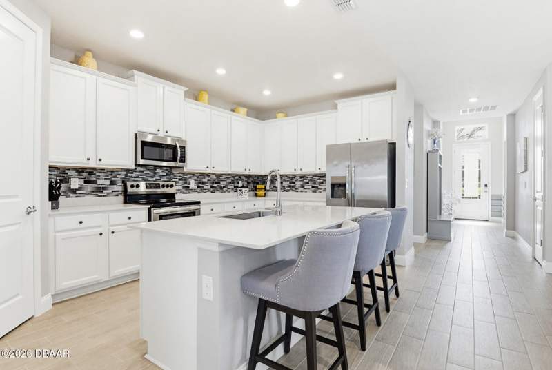 4 bedroom Single Family Residence at 4175 Clifden Drive, Wexford Reserve, Ormond Beach — photo 4