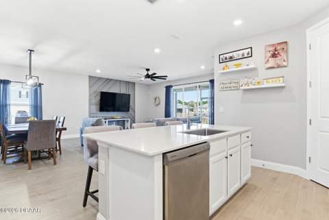 4175 Clifden Drive, Ormond Beach FL - photo 8 of 43