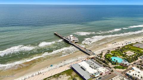 145 N Halifax Avenue #704, Daytona Beach FL - photo 24 of 37