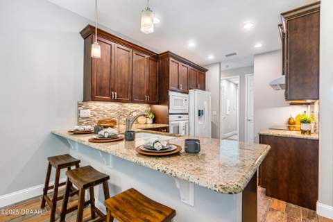 56 Thornhill Chase Circle, Ormond Beach FL - photo 14 of 67