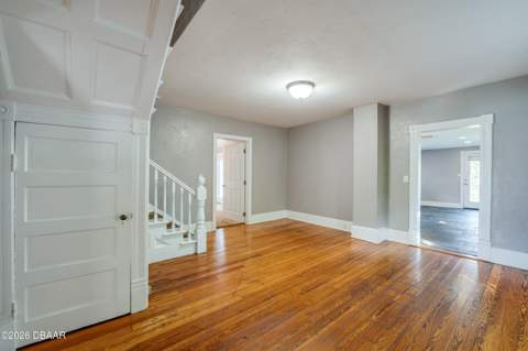 93 Lincoln Avenue, Ormond Beach FL - photo 8 of 34
