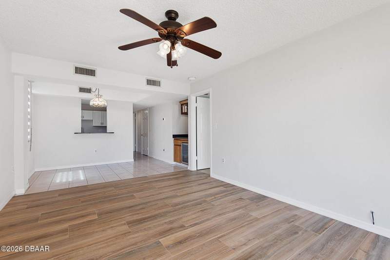 2 bedroom Condominium at 3360 Ocean Shore Boulevard #103, Fairwind Shores, Ormond Beach — photo 5