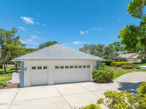 203 Prestwick Drive, New Smyrna Beach FL - photo 10 of 75