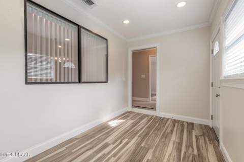 111 Cypress Pond Road, Port Orange FL - photo 8 of 28
