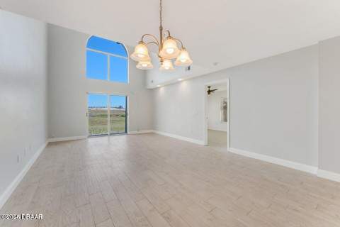 3072 Ocean Shore Boulevard, Ormond Beach FL - photo 16 of 46