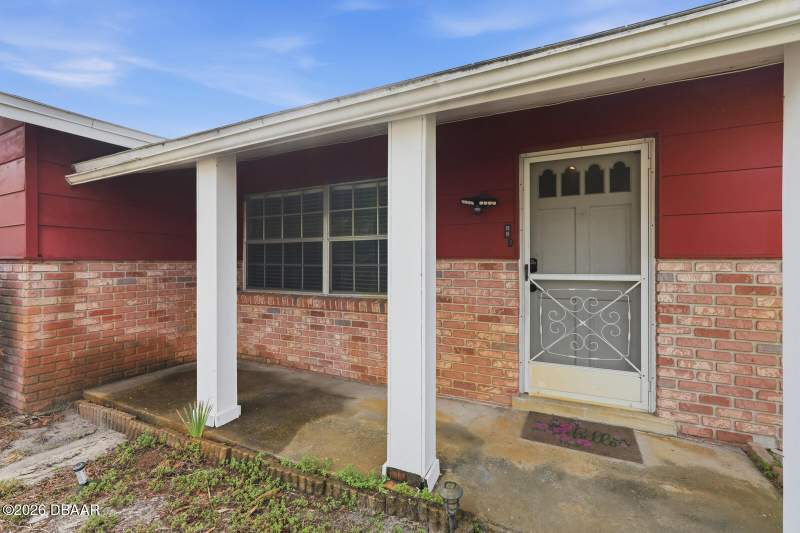 3 bedroom Single Family Residence at 1317 N Shangri-La Drive, Shangri La, Daytona Beach — photo 4